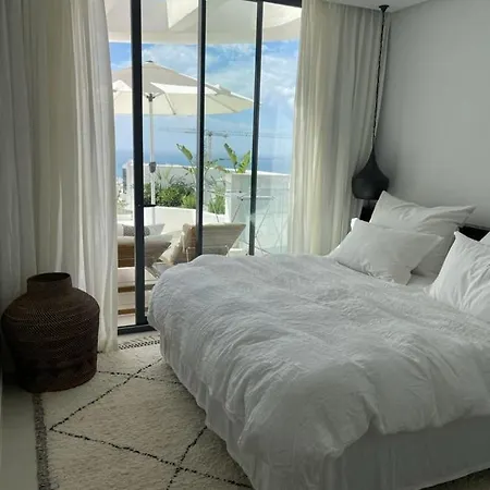 Apartment Atico Higueron